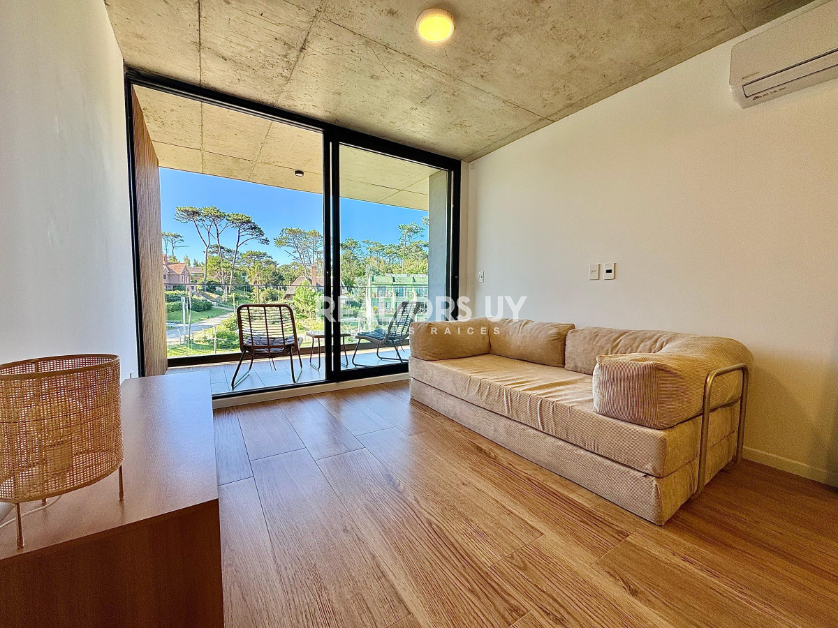 Apartamento ID.410 - Apartamento 1 dormitorio, alquiler anual primera linea playa mansa