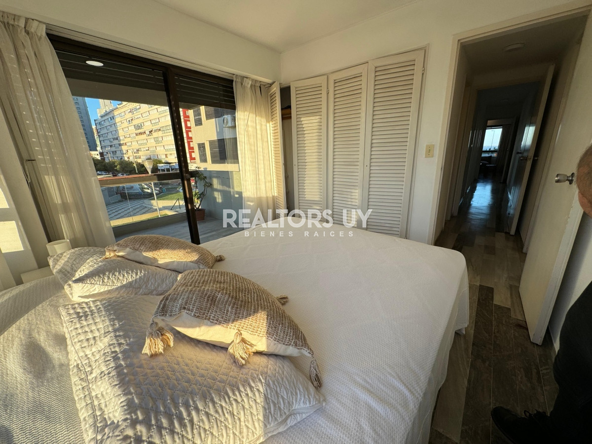 Apartamento ID.424 - Apartamento de 3 dormitorios en alquiler