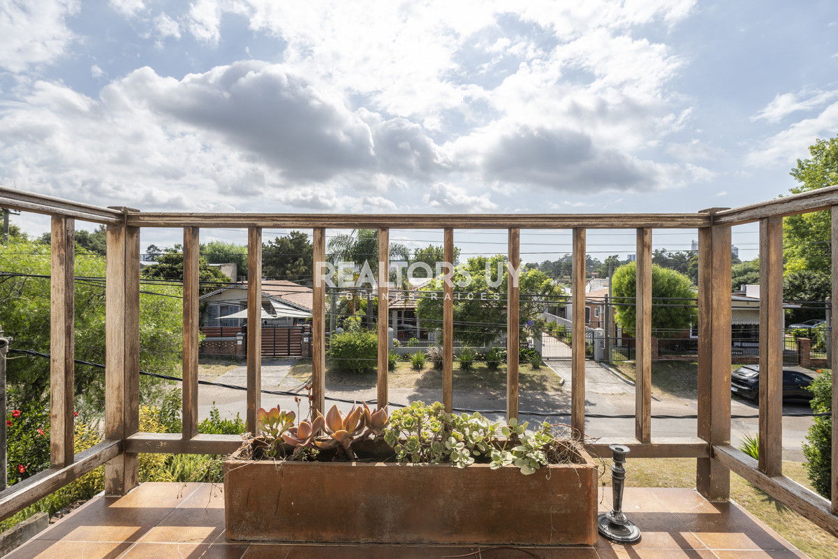 Casa ID.413 - Casa en venta, 5 dormitorios en Punta del este!