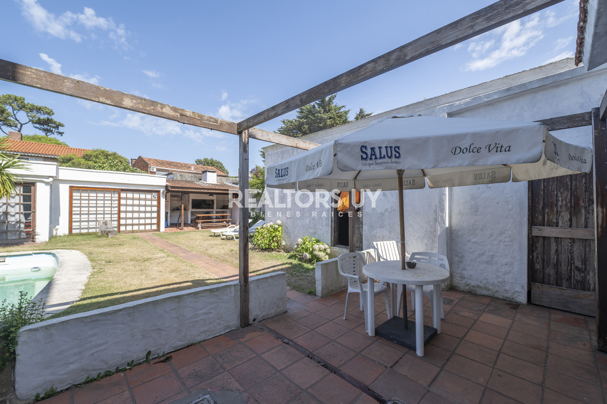 Casa ID.413 - Casa en venta, 5 dormitorios en Punta del este!