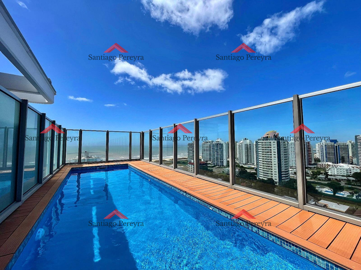 Apartamento ID.16042 - Apartamento en venta a pasos del mar, torre con excelentes servicios