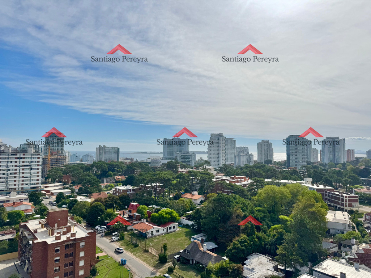 Apartamento ID.16042 - Apartamento en venta a pasos del mar, torre con excelentes servicios