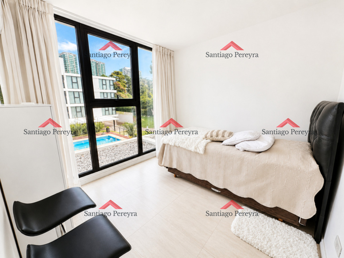 Apartamento ID.17126 - Apartamento en venta a pasos del mar, 2 dormitorios con parrillero