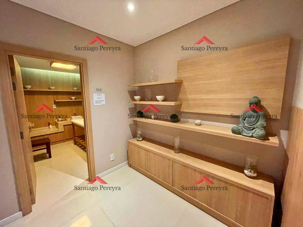 Apartamento ID.16042 - Apartamento en venta a pasos del mar, torre con excelentes servicios