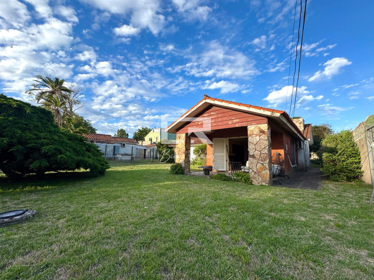 Casa ID.853 - Casa en venta en lagomar a metros del mar