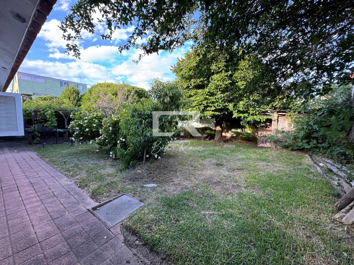 Casa ID.853 - Casa en venta en lagomar a metros del mar