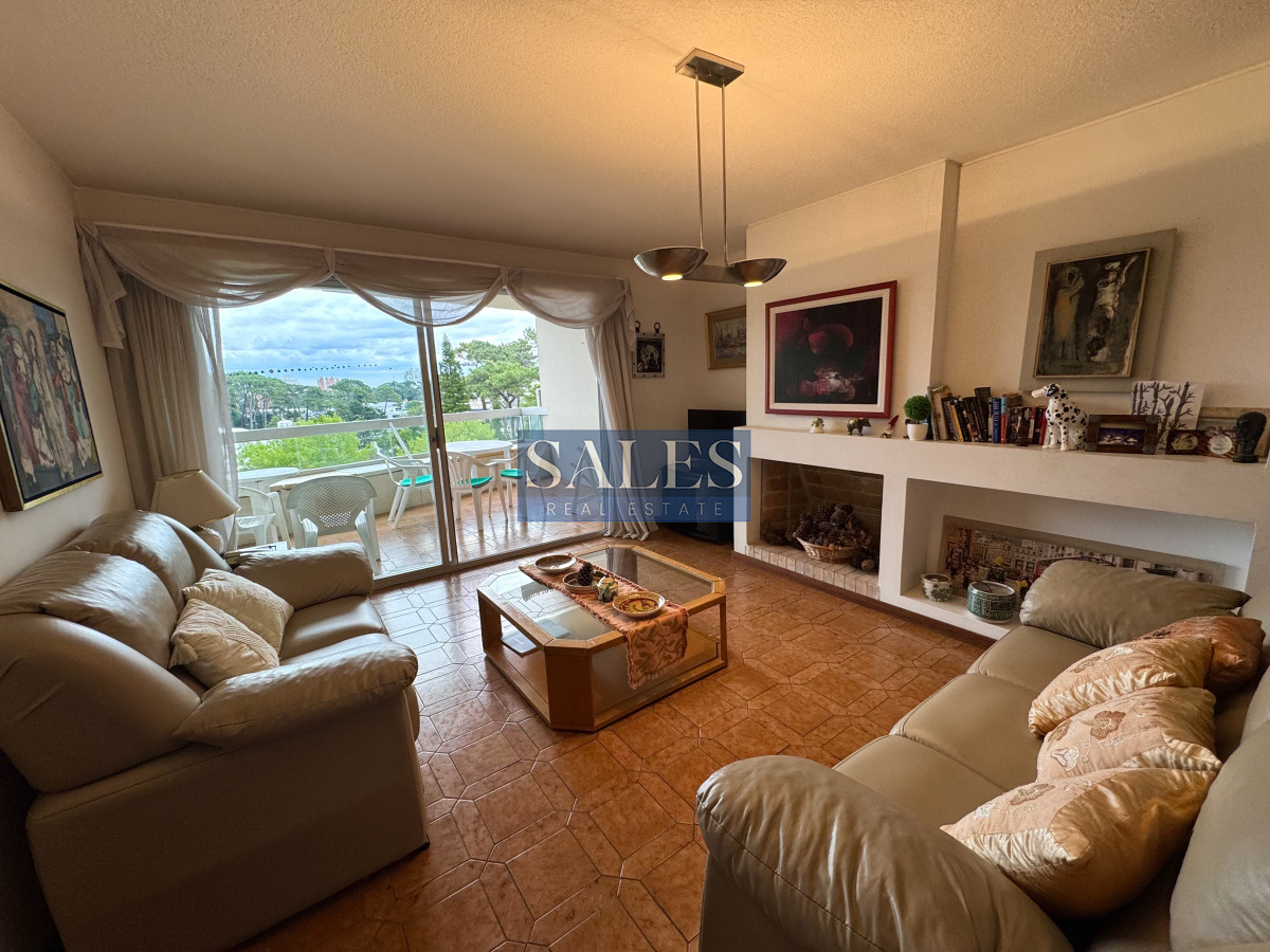 Apartamento ID.1186 - Apartamento de 3 dormitorios en alquiler anual punta del este 