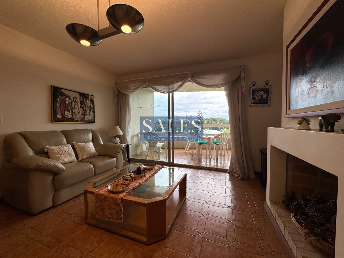 Apartamento ID.1186 - Apartamento de 3 dormitorios en alquiler anual punta del este 