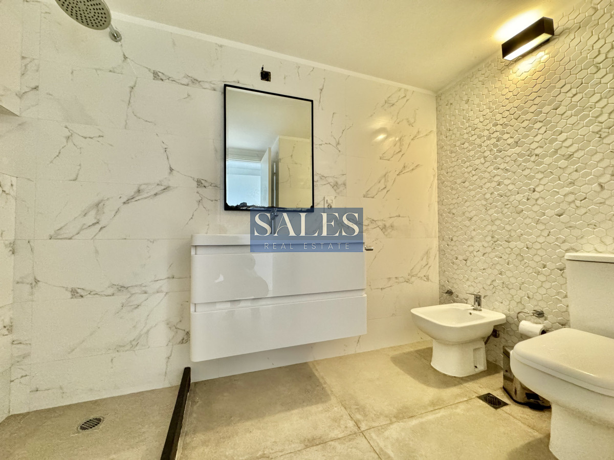 Apartamento ID.1384 - Apartamento en alquiler anual 3 dormitorios Punta del Este