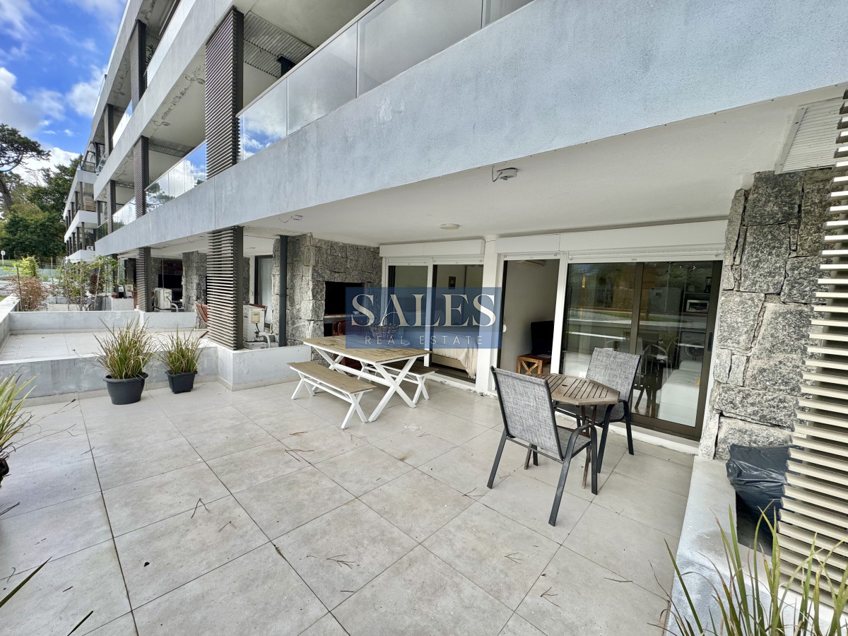 Apartamento ID.1338 - Apartamento en alquiler anual, 1 dormitorio y medio con parrillero propio
