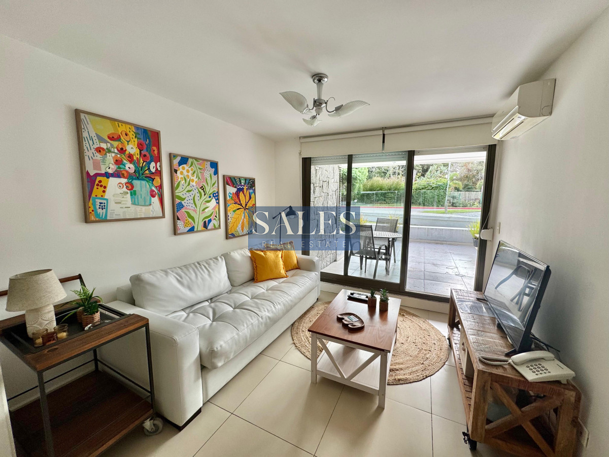 Apartamento ID.1338 - Apartamento en alquiler anual, 1 dormitorio y medio con parrillero propio