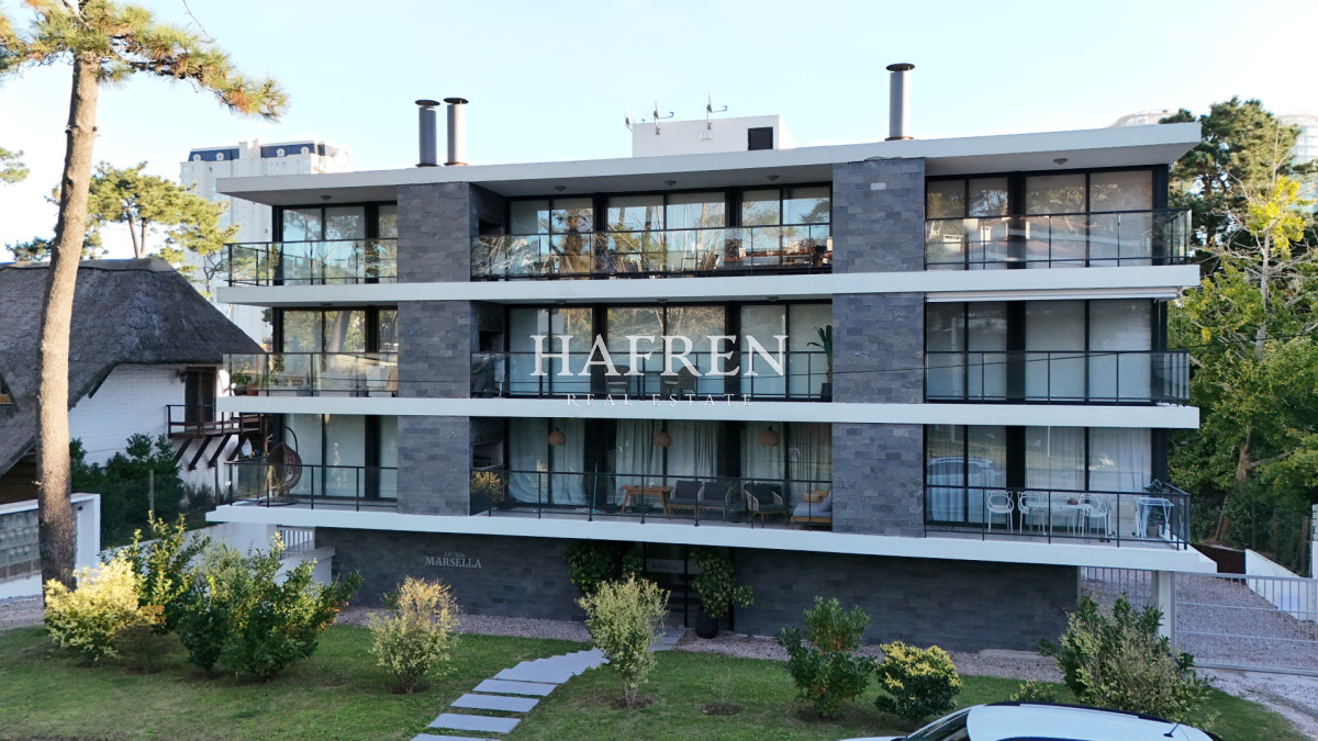 Apartamento ID.366 - Apartamento en venta a pasos del mar, 2 dormitorios con parrillero
