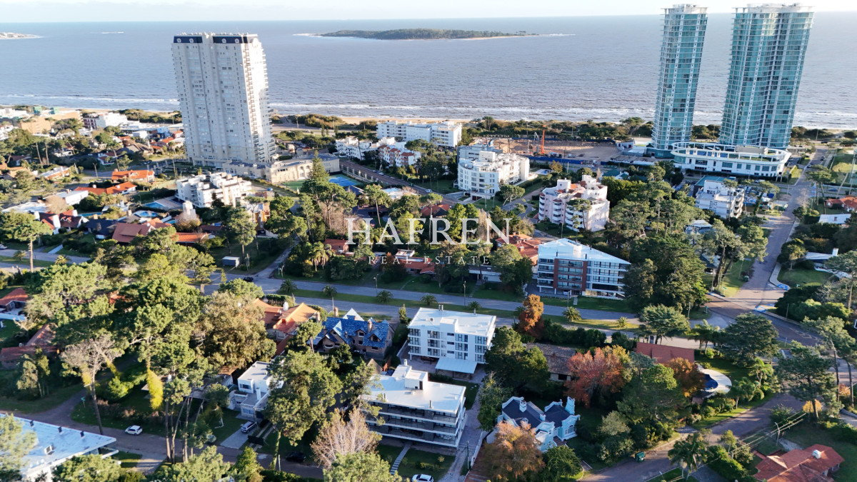 Apartamento ID.366 - Apartamento en venta a pasos del mar, 2 dormitorios con parrillero