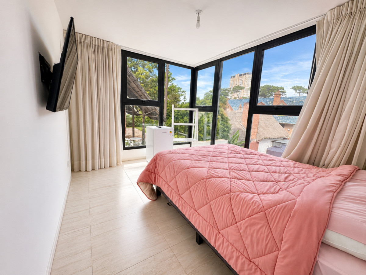 Apartamento ID.21097393 - Apartamento en venta a pasos del mar, 2 dormitorios con parrillero
