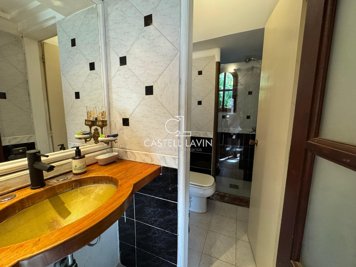 Casa ID.177 - Venta Casa 4 dormitorios Pinares Punta del Este 