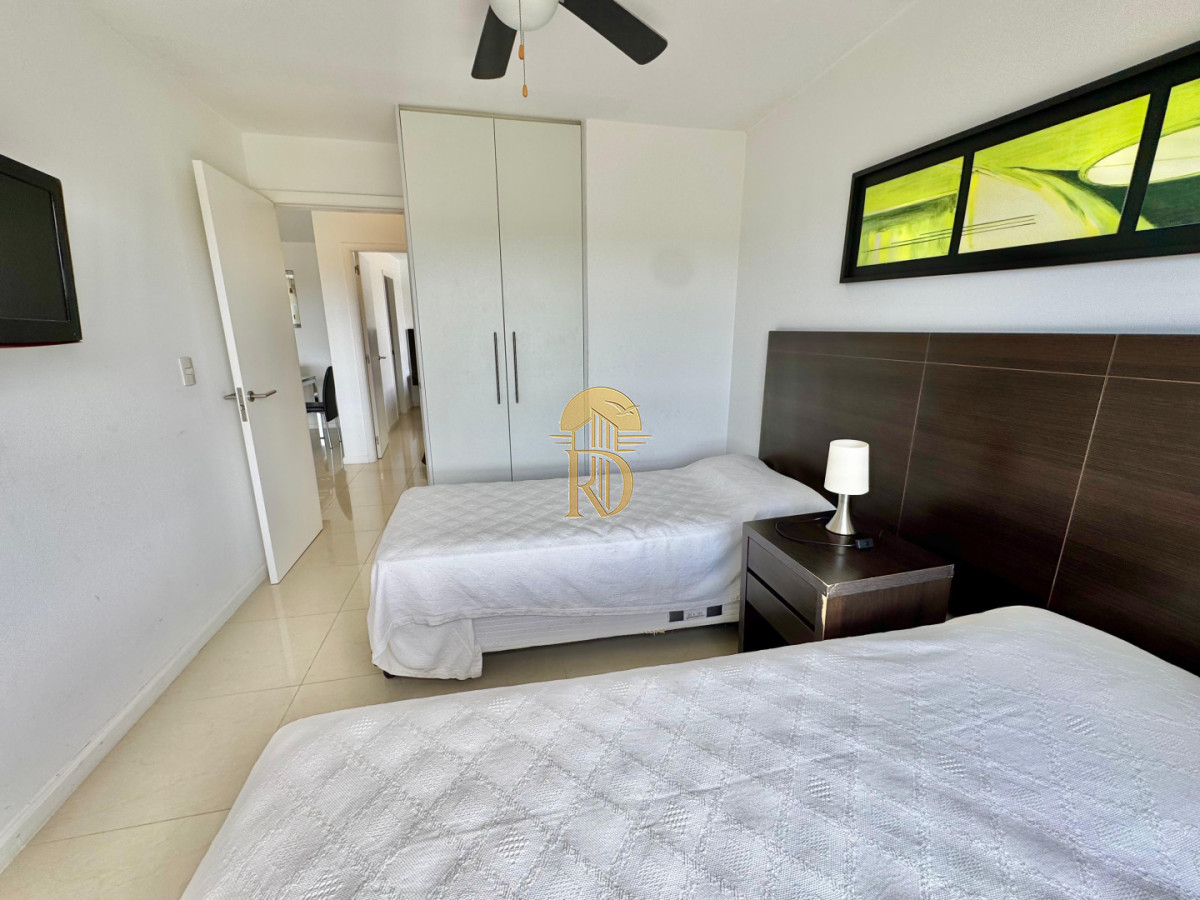 Apartamento de 2 dormitorios en venta Punta del Este -id-415-15