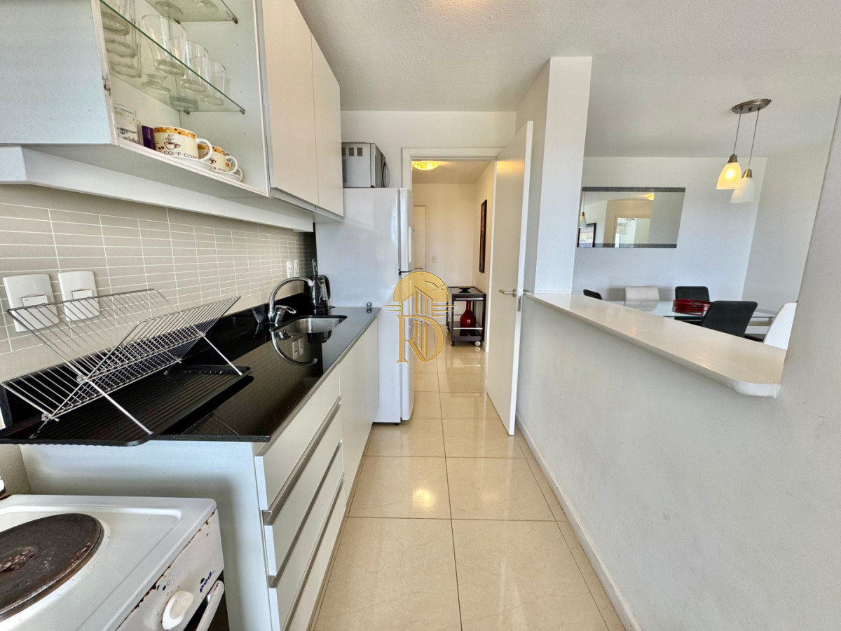 Apartamento de 2 dormitorios en venta Punta del Este -id-415-8