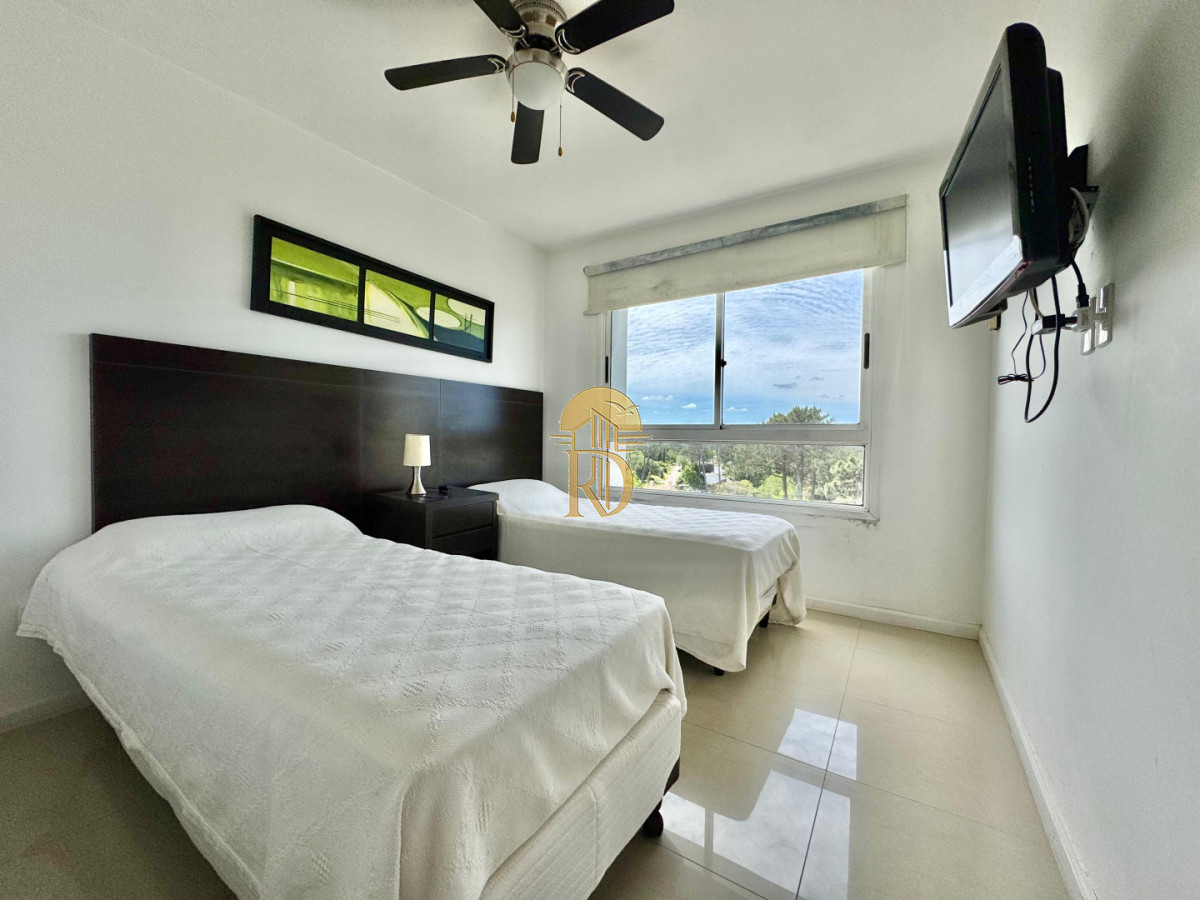 Apartamento de 2 dormitorios en venta Punta del Este -id-415-16