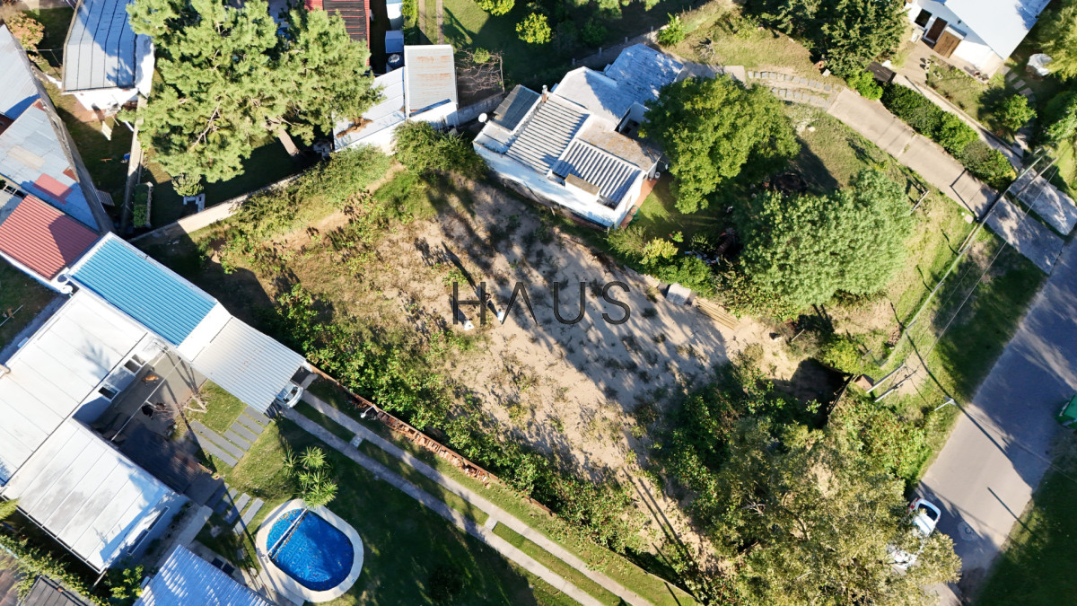 Terreno ID.824 - Terreno en venta, parada 27 pinares, apto para PH