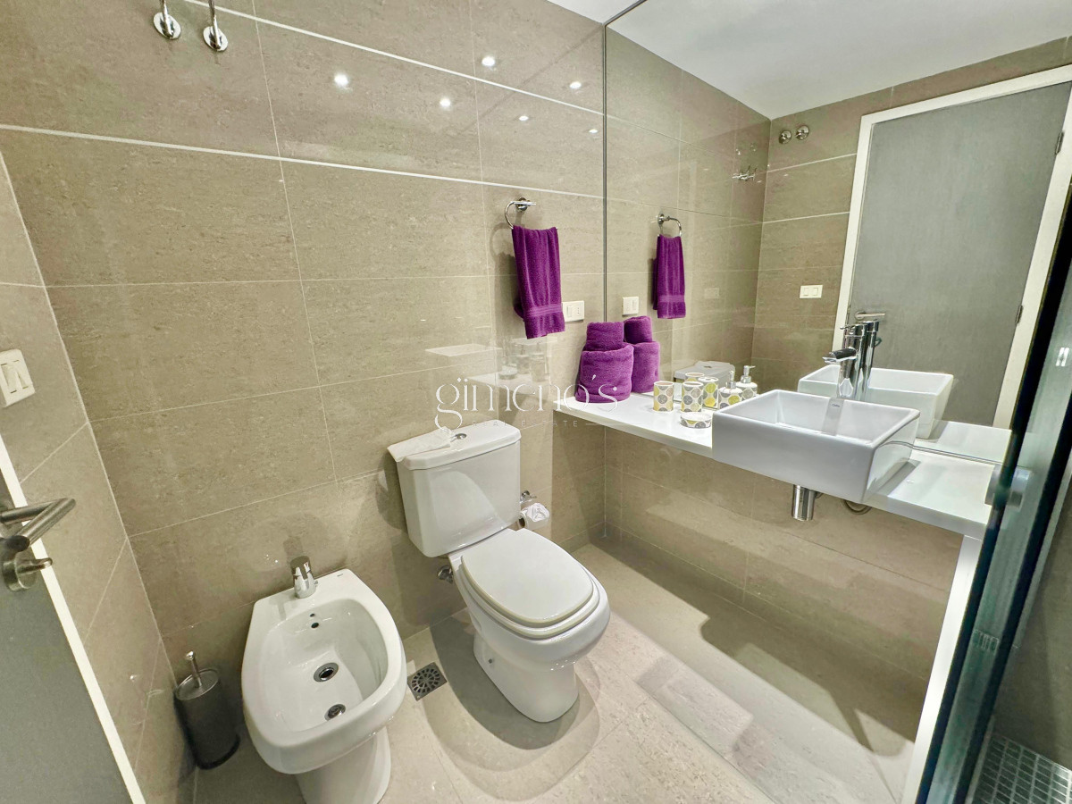 Apartamento ID.1307 - Penthouse duplex de 3 dormitorios en venta y alquiler, Punta del Este!
