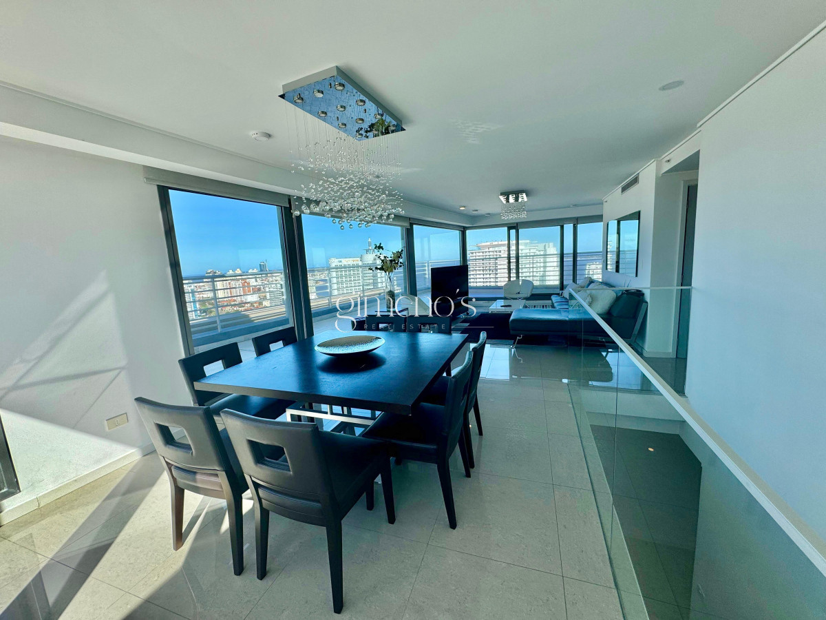 Apartamento ID.1307 - Penthouse duplex de 3 dormitorios en venta y alquiler, Punta del Este!