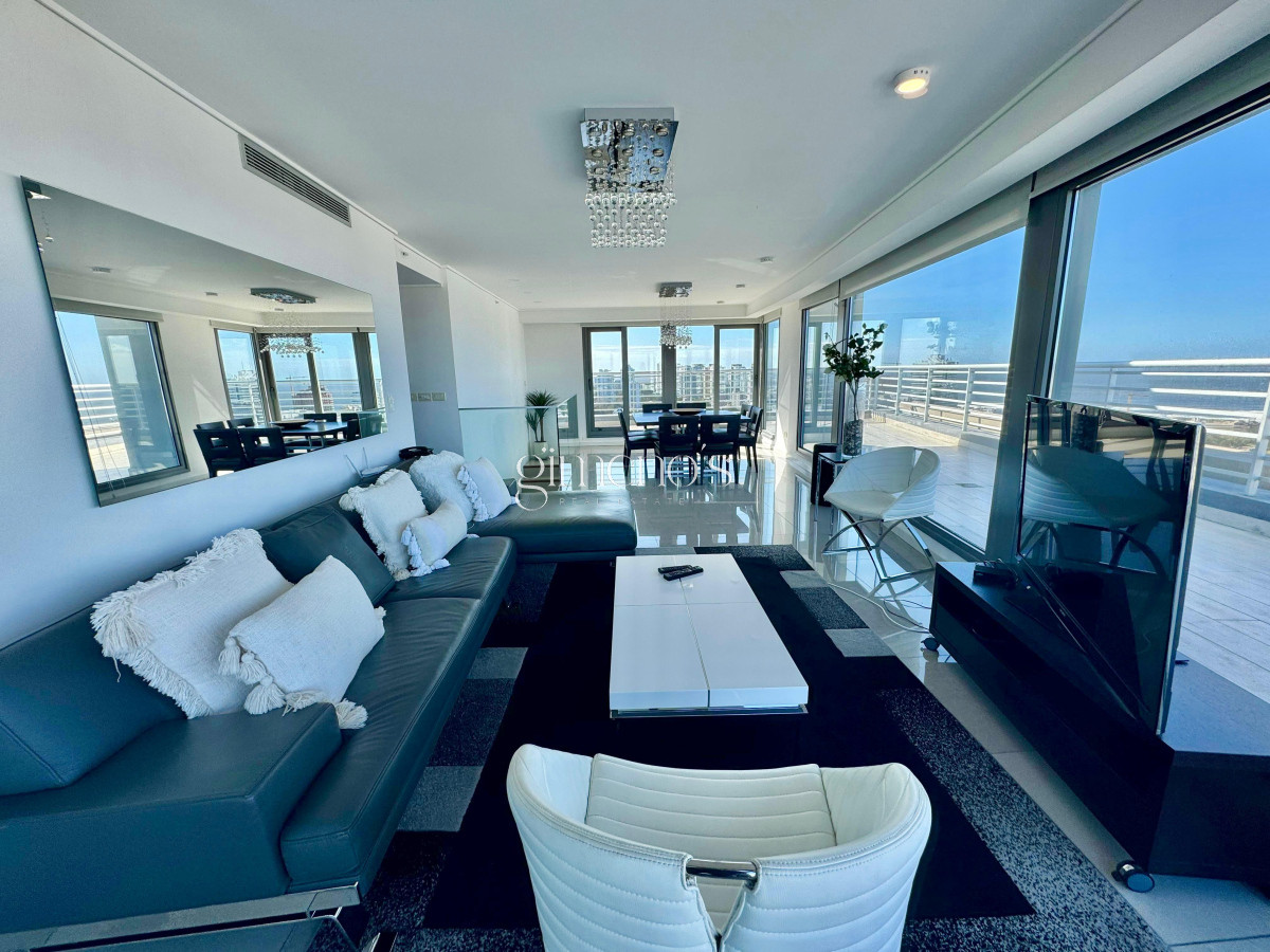 Apartamento ID.1307 - Penthouse duplex de 3 dormitorios en venta y alquiler, Punta del Este!