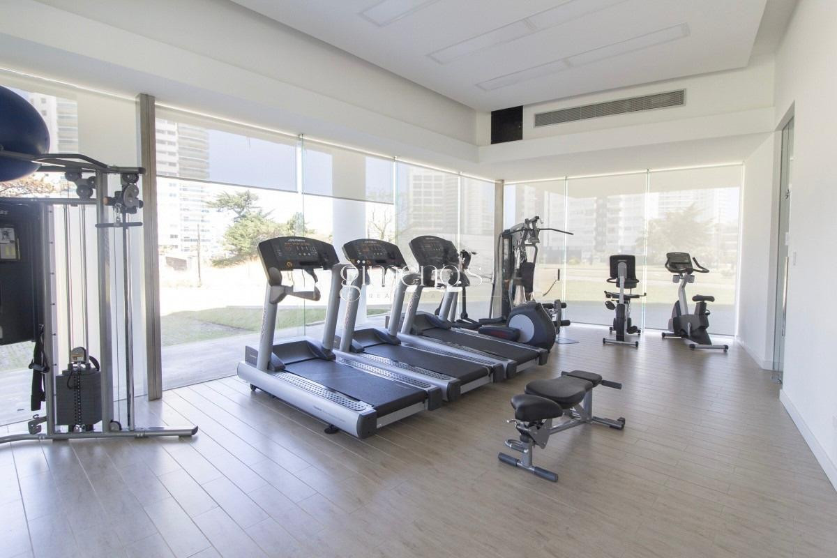 Apartamento ID.1307 - Penthouse duplex de 3 dormitorios en venta y alquiler, Punta del Este!