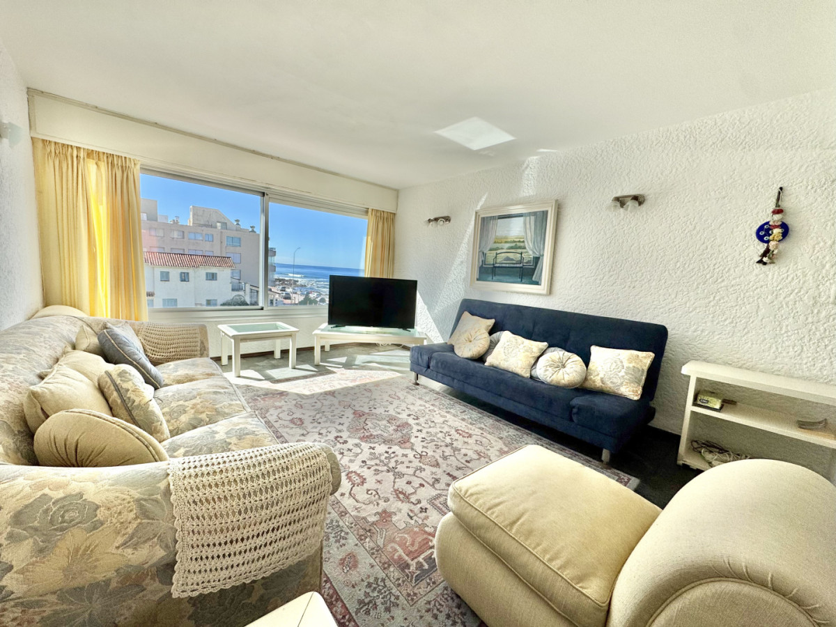 Apartamento ID.21098781 - Apartamento en venta 2 dormitorios con vista al mar!