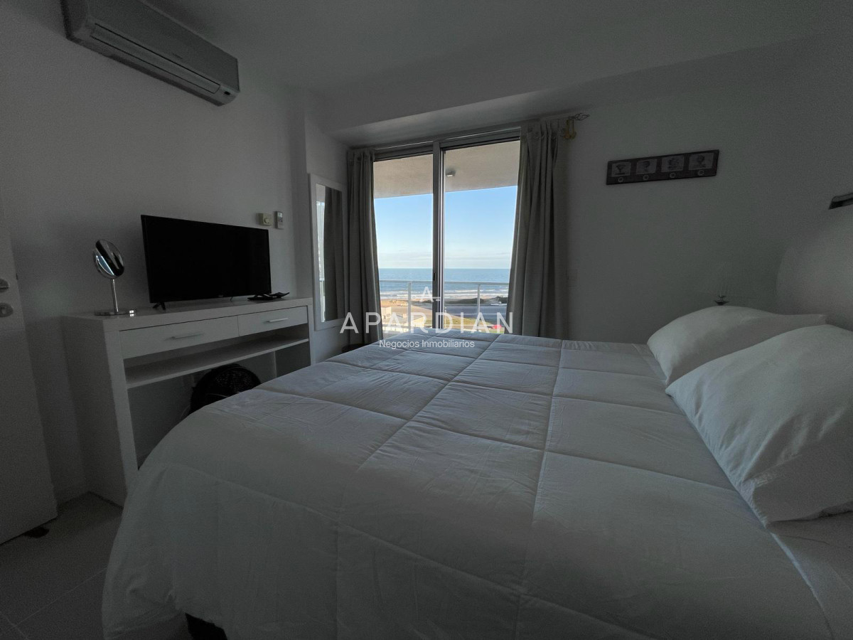 Apartamento ID.21094985 - Apartamento de 2 dormitorios con vista al mar