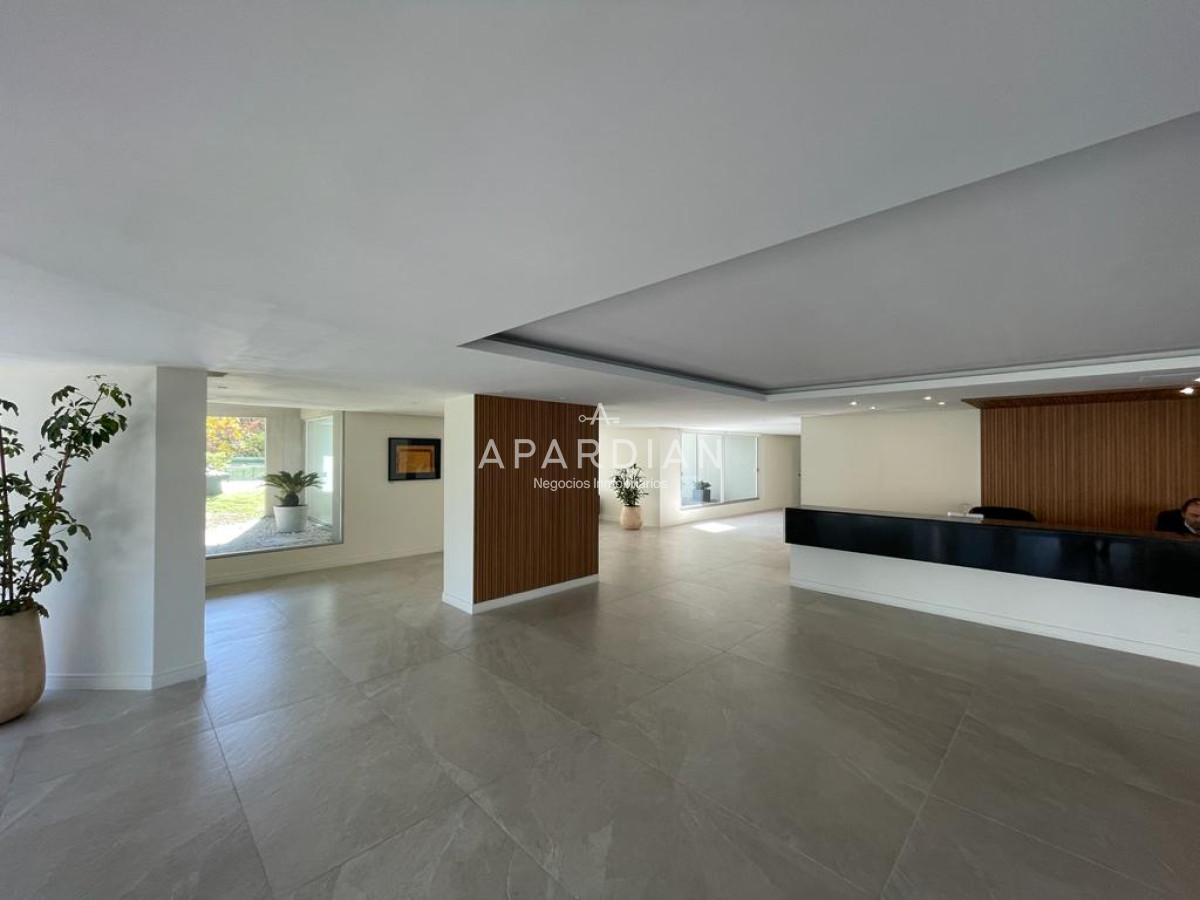 Apartamento ID.21092631 - Apartamento de 4 dormitorios 
