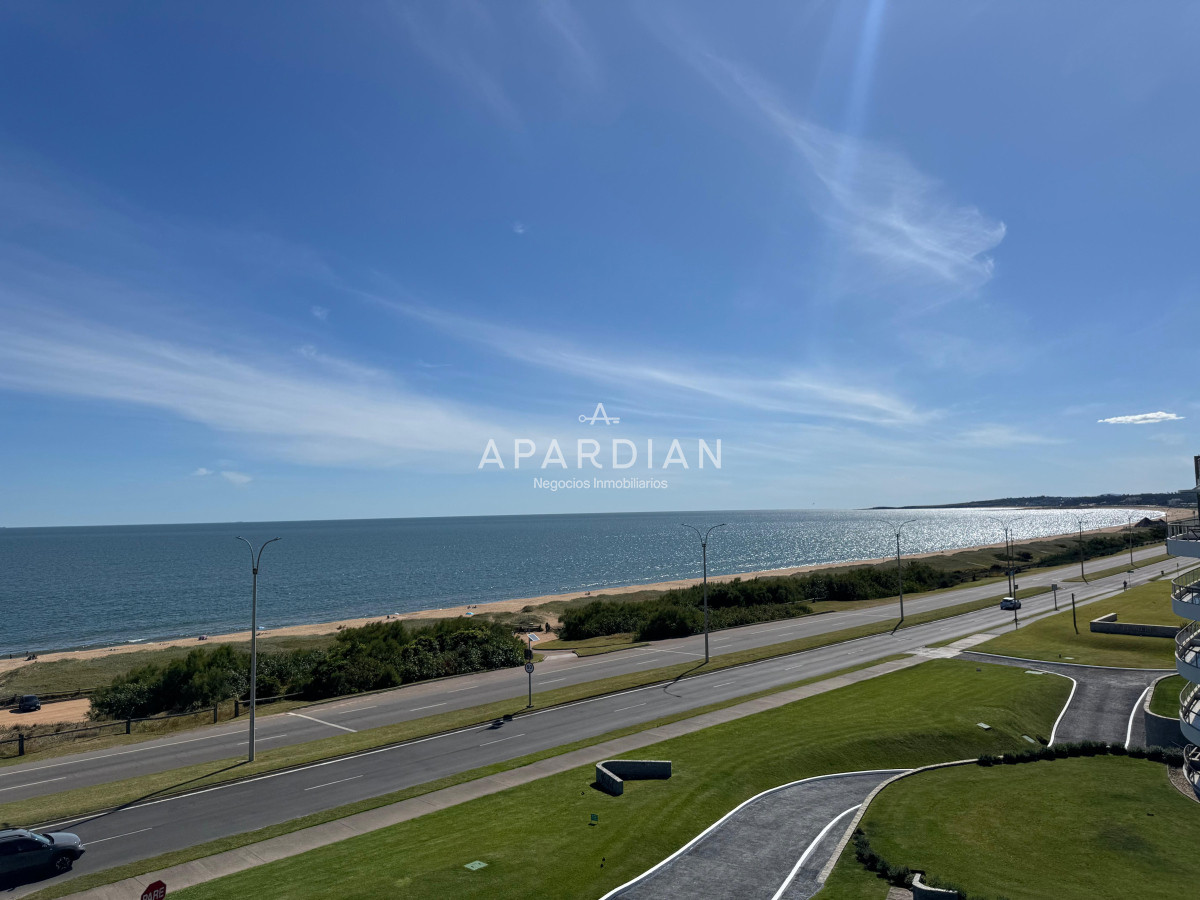Apartamento ID.21097006 - Apartamento en alquiler de verano, 2 dormitorios primera linea mansa