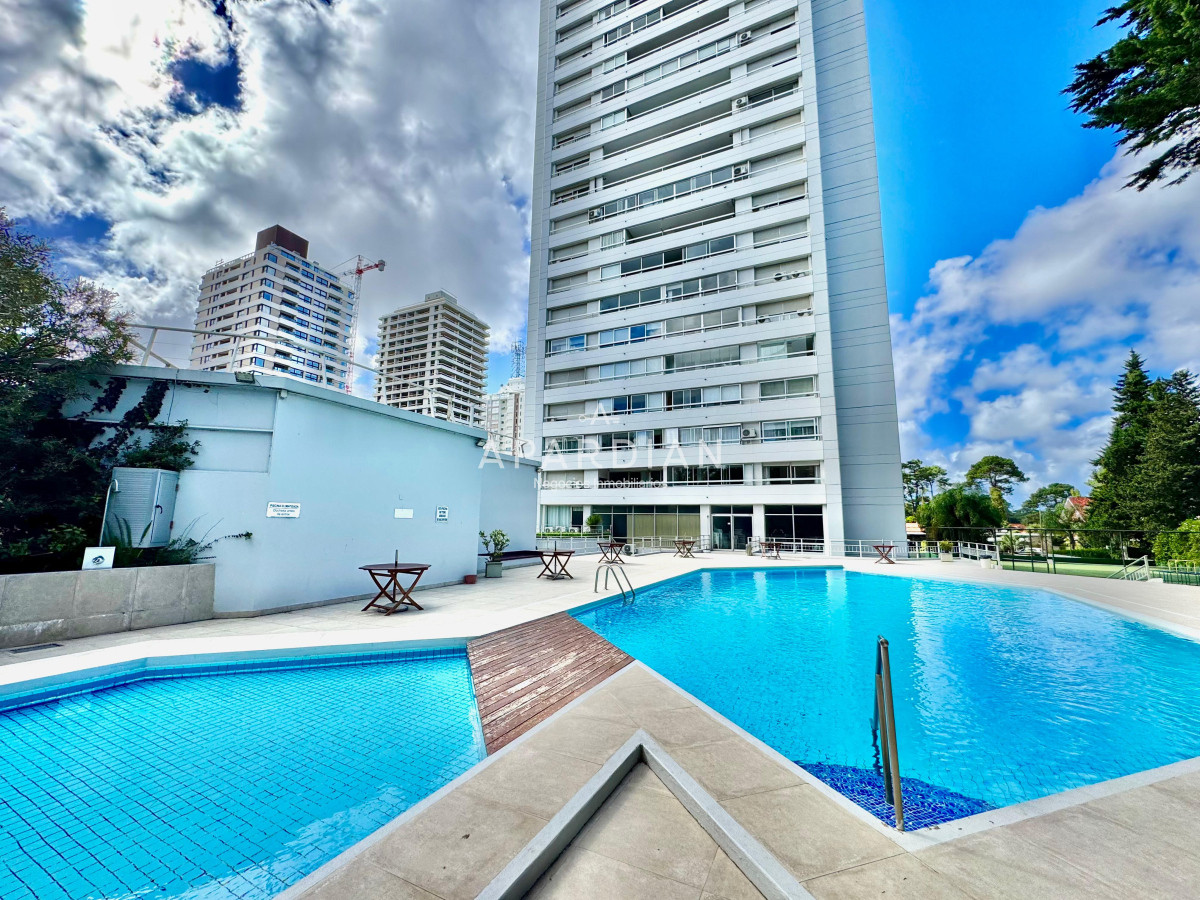Apartamento ID.21093024 - Apartamento en venta dormitorio y medio en Punta del Este