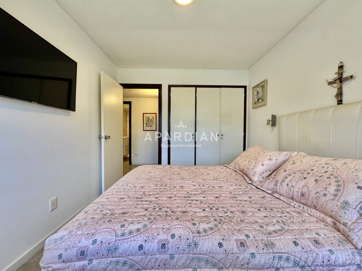 Apartamento ID.21098836 - Apartamento de 2 dormitorios en venta. 