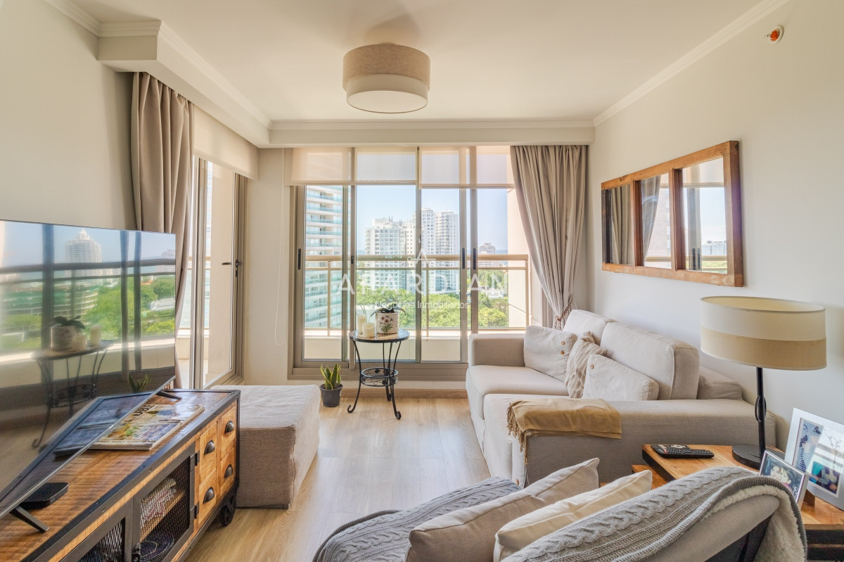 Apartamento ID.21096432 - Apartamento de 2 dormitorios en alquiler anual