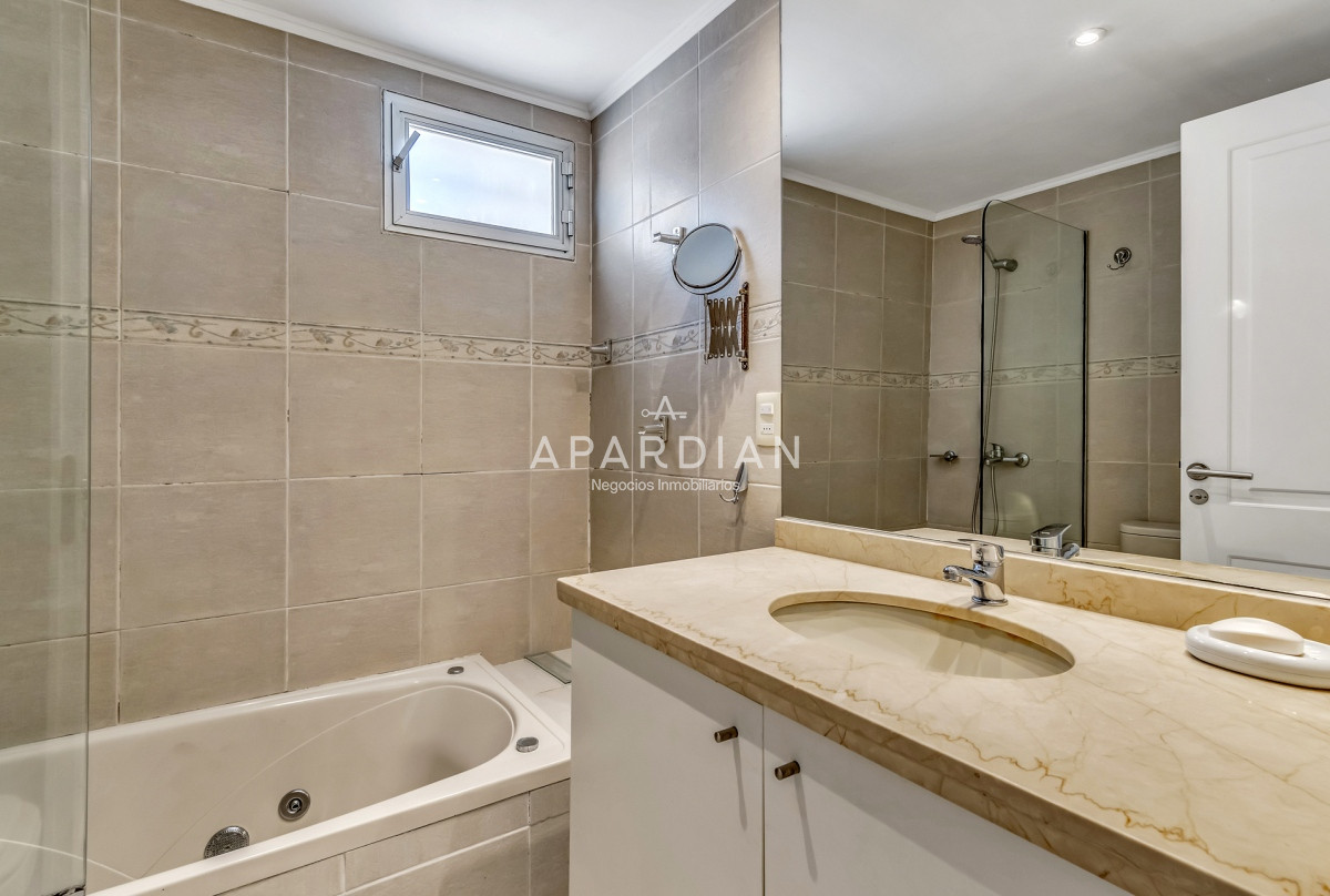 Apartamento ID.21093748 - Exclusivo apartamento en venta con piscina y parrillero propio