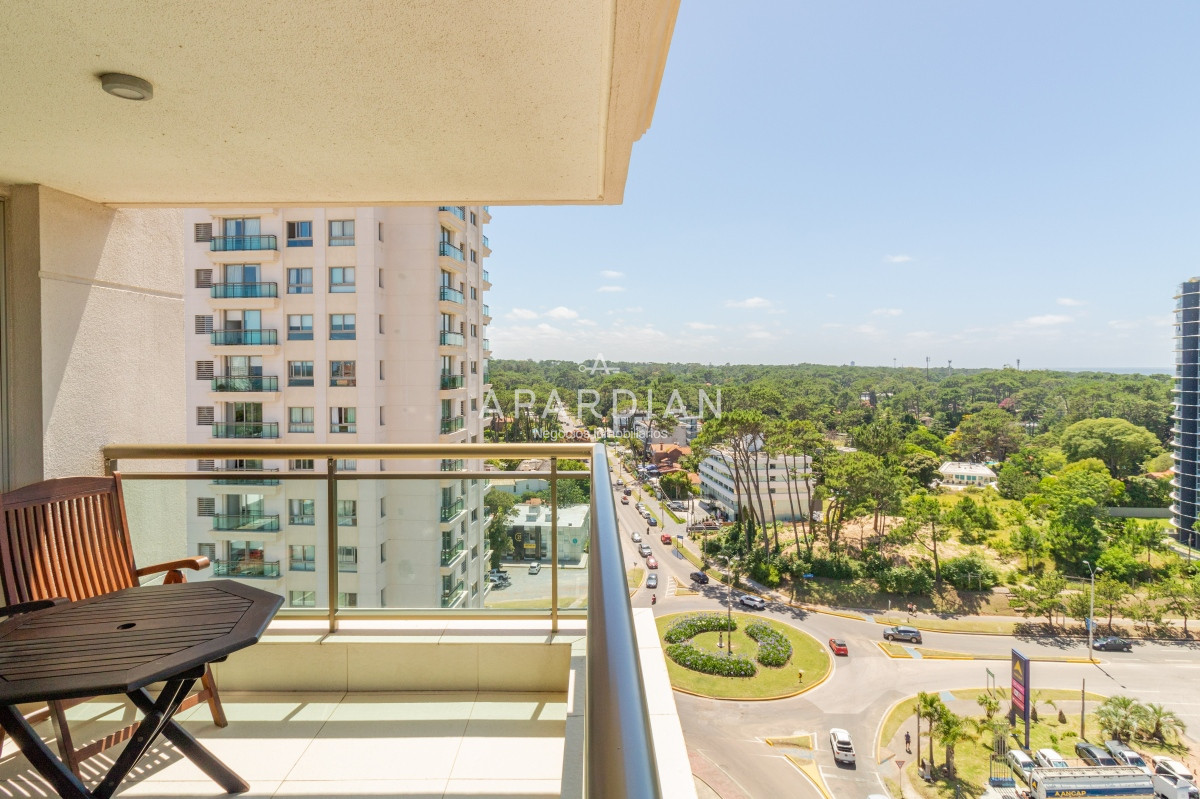 Apartamento ID.21092699 - Apartamento de 2 dormitorios en venta con vista al mar