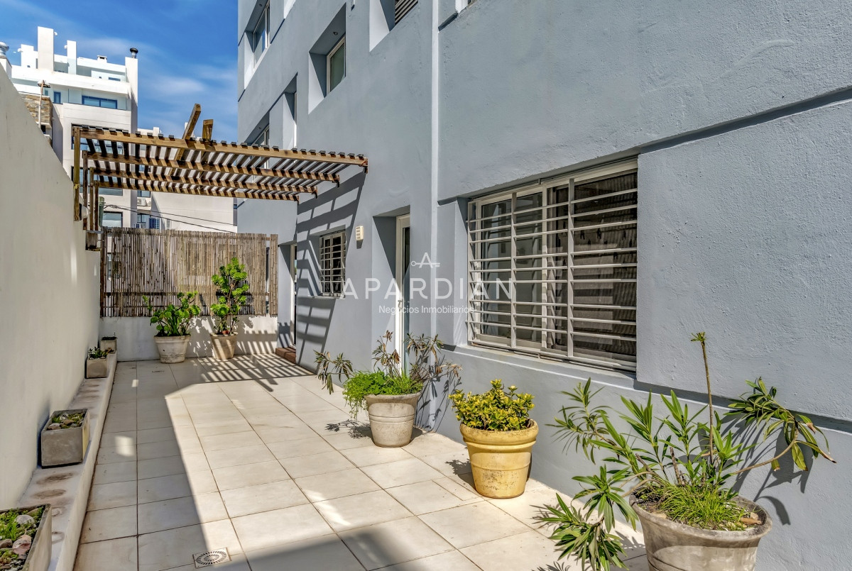 Apartamento ID.21093748 - Exclusivo apartamento en venta con piscina y parrillero propio