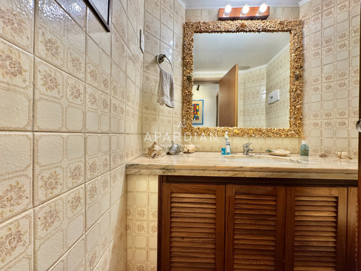 Apartamento ID.21092631 - Apartamento de 4 dormitorios en venta 