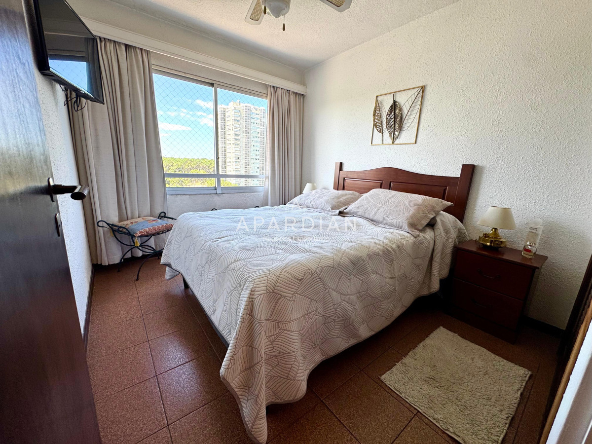 Apartamento ID.21097128 - Apartamento de 2 dormitorios en venta, Punta del Este