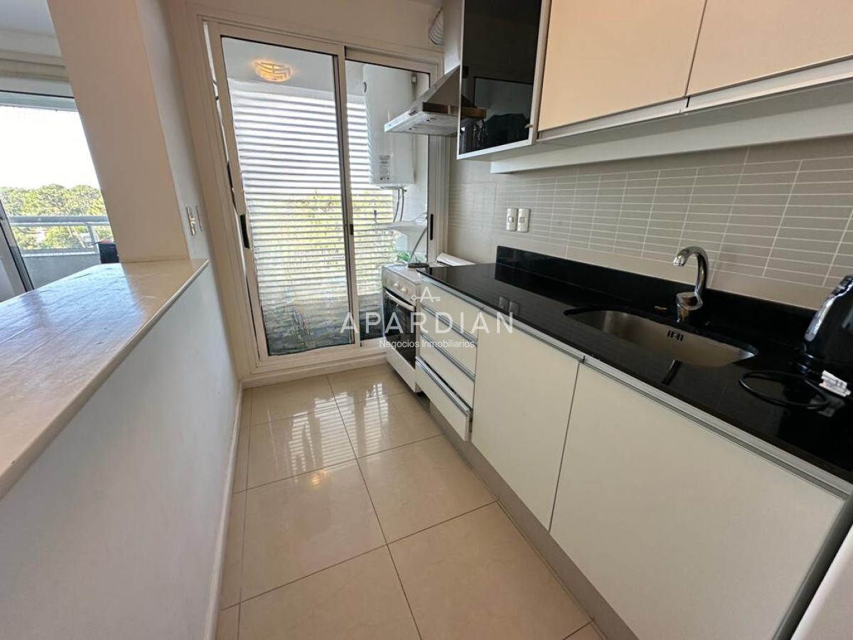 Apartamento ID.21094863 - Apartamento de 2 dormitorios con buenos servicios