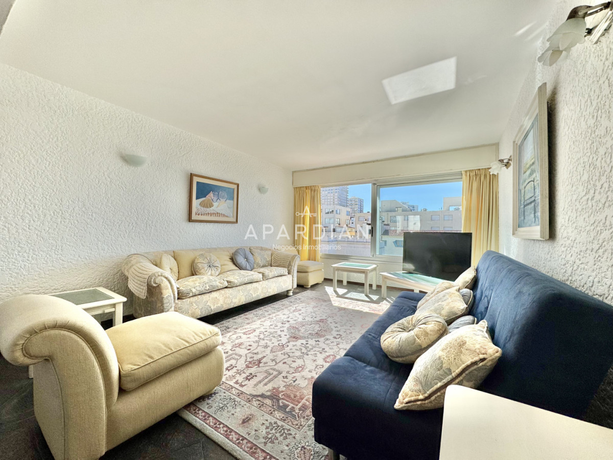 Apartamento ID.21099479 - Apartamento en venta 2 dormitorios con vista al mar!