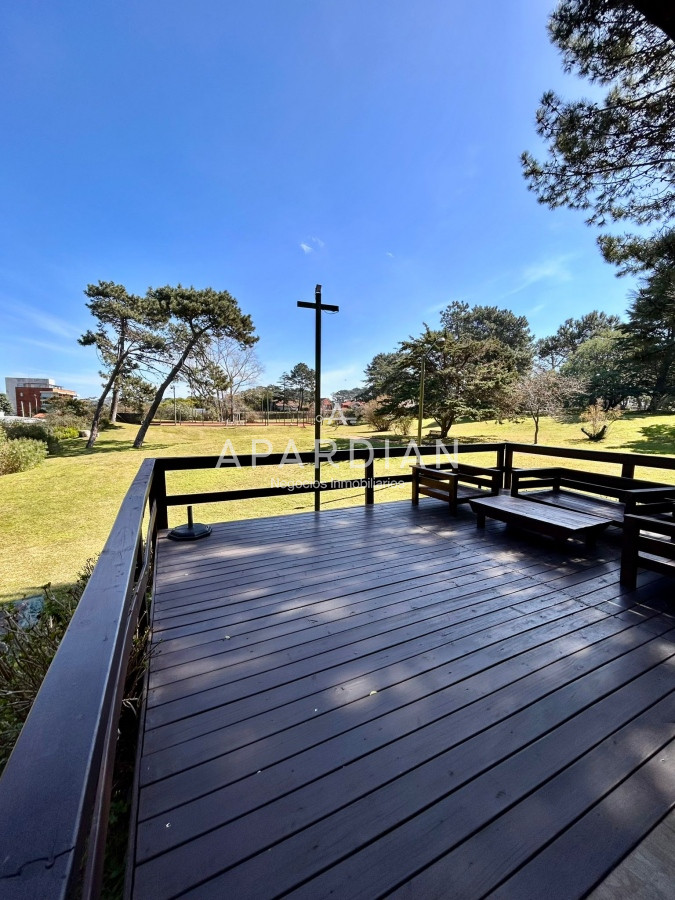 Apartamento ID.21093613 - Apartamento de 2 dormitorios con vista al mar