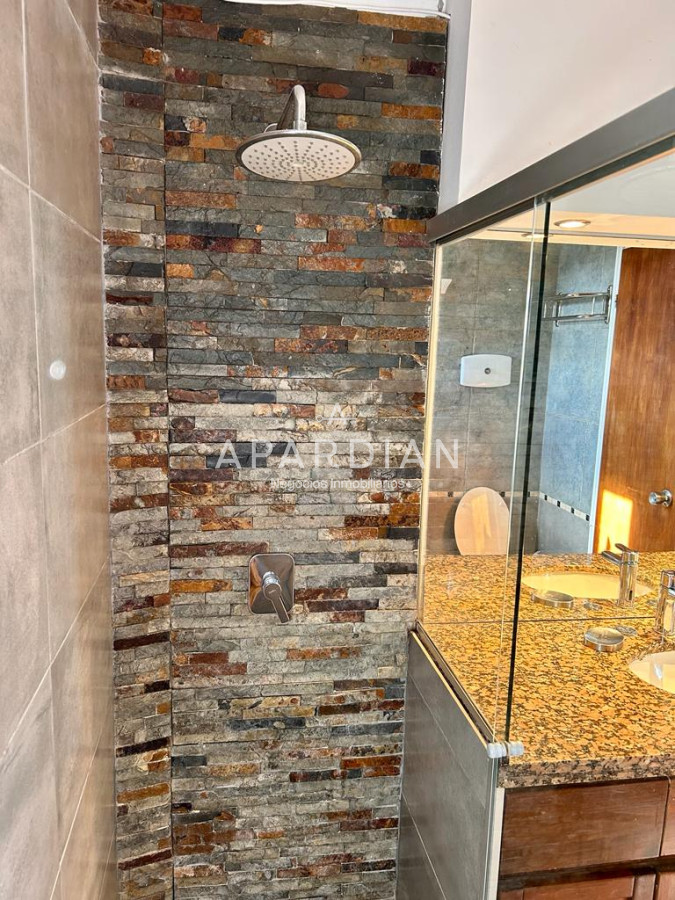 Apartamento ID.21093613 - Apartamento de 2 dormitorios con vista al mar