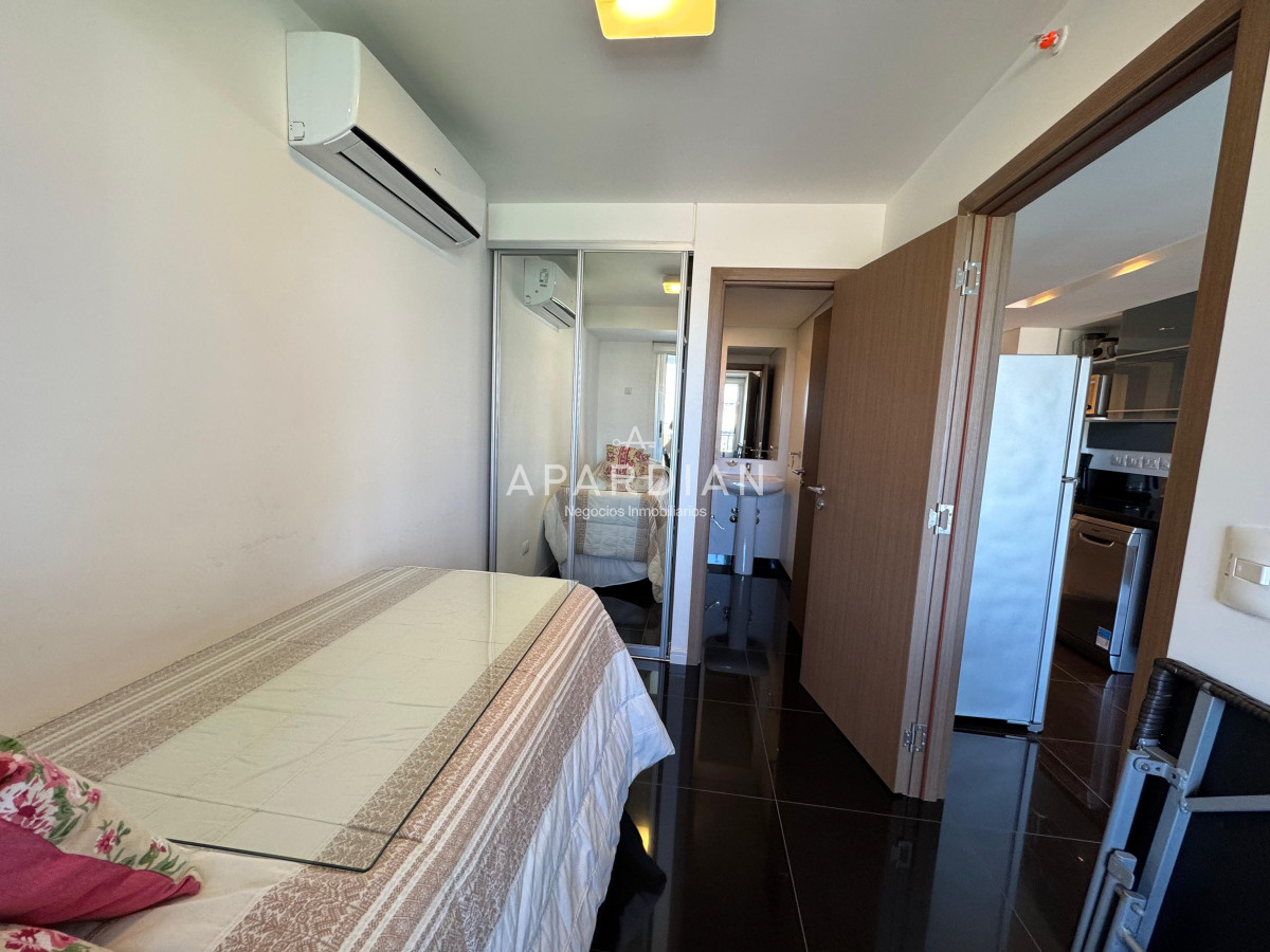 Apartamento ID.21096949 - Apartamento en venta, 2 dormitorios + dependencia