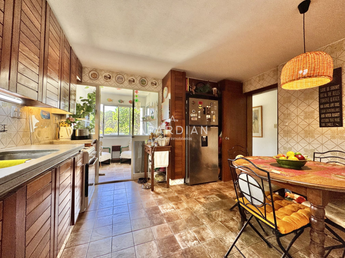 Apartamento ID.21092631 - Apartamento de 4 dormitorios en venta 