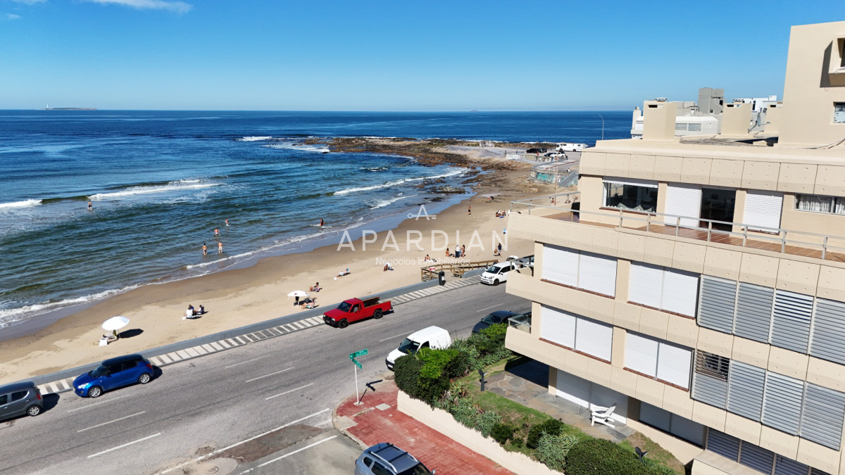 Apartamento ID.21099479 - Apartamento en venta 2 dormitorios con vista al mar!
