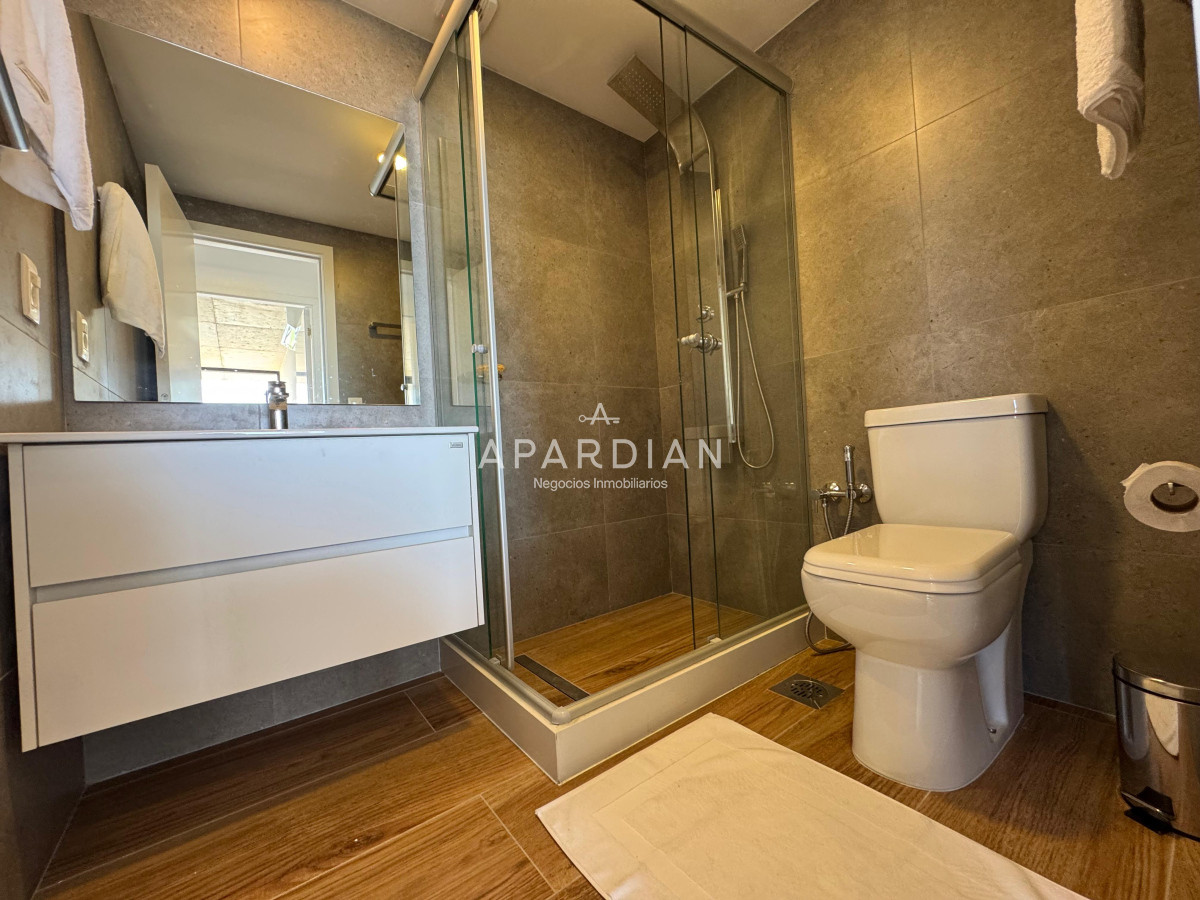Apartamento ID.21097006 - Apartamento en alquiler de verano, 2 dormitorios primera linea mansa