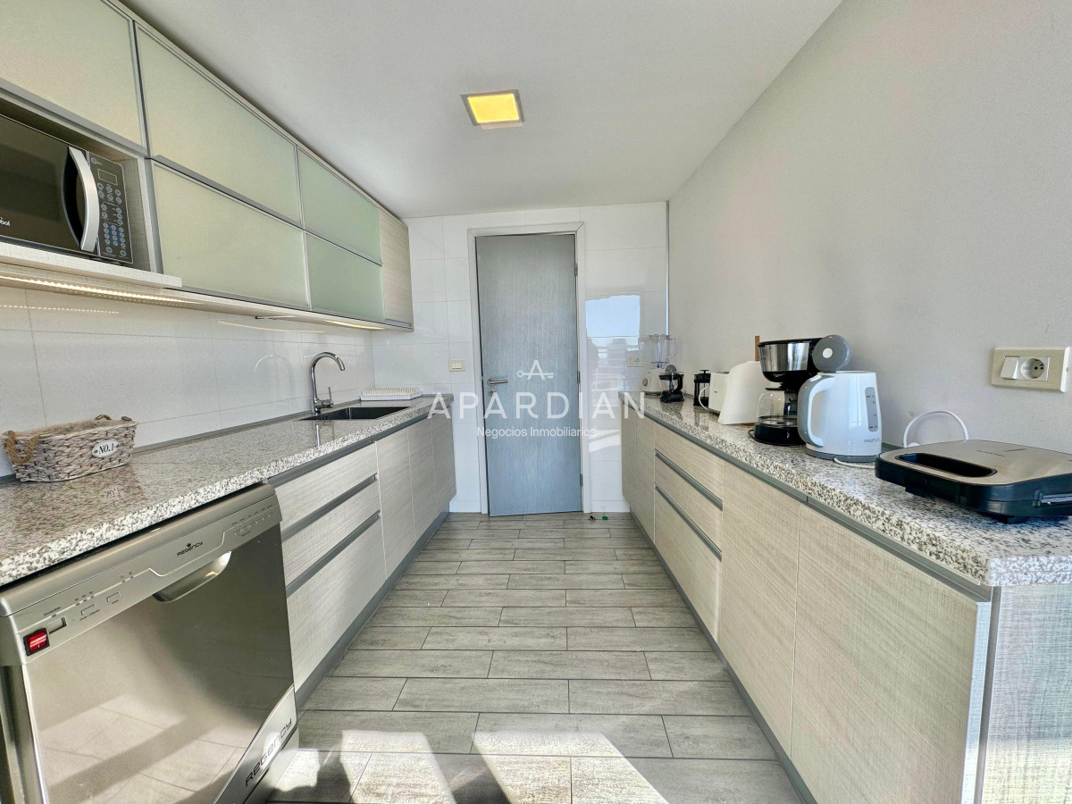 Apartamento ID.21098353 - Penthouse duplex de 3 dormitorios en venta y alquiler, Punta del Este!