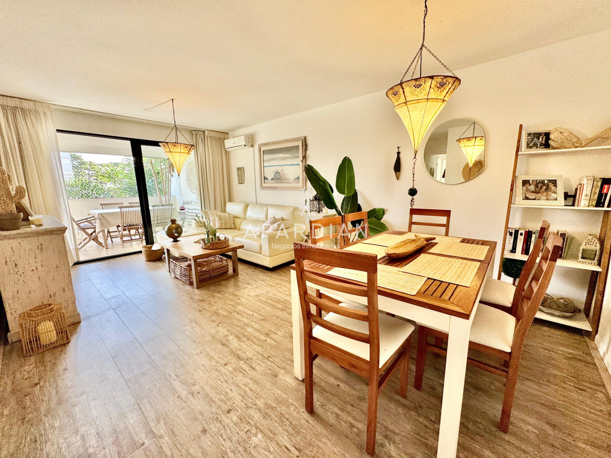Apartamento ID.21097273 - Apartamento en venta 2 dormitorios Punta del Este