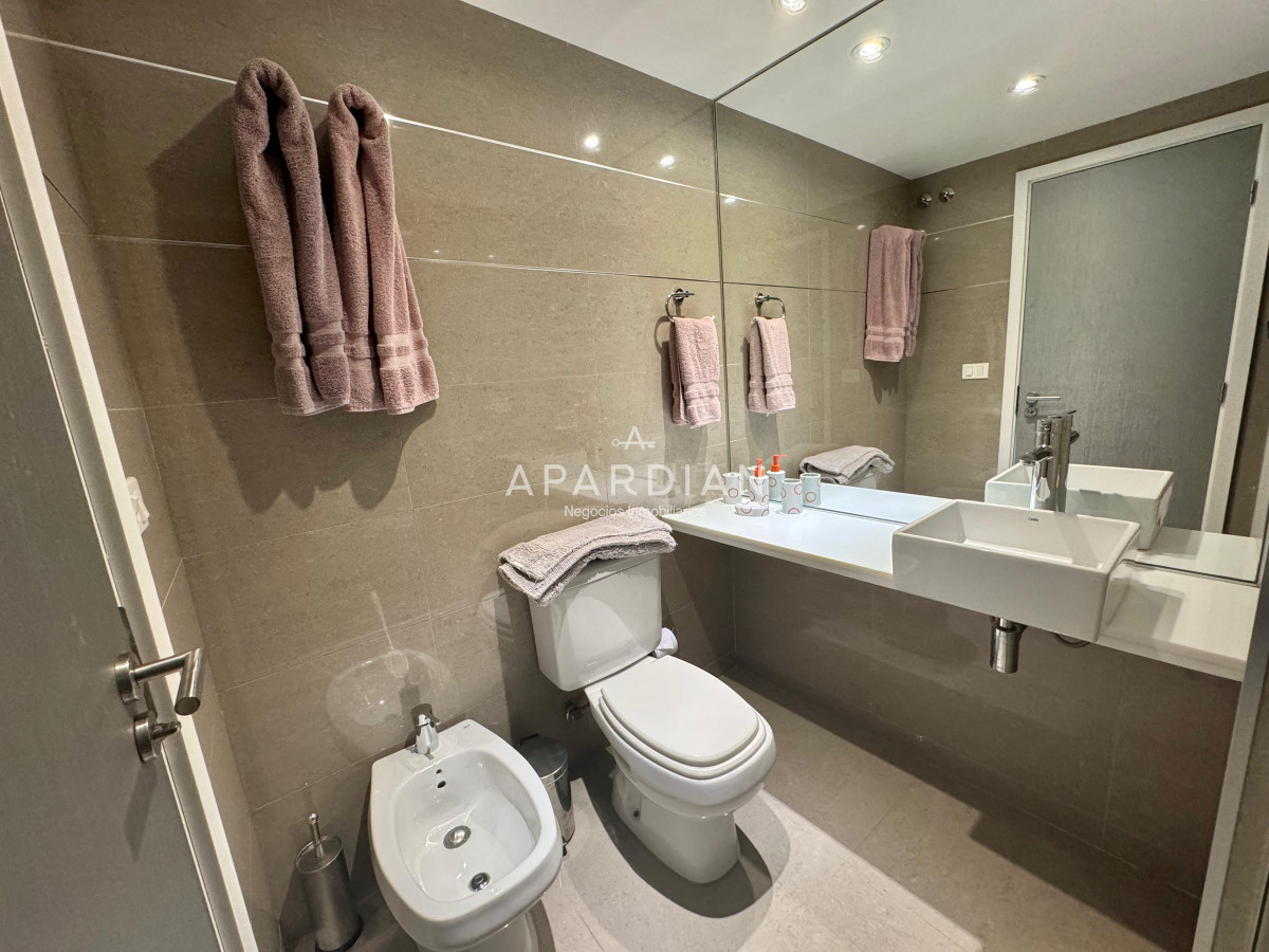 Apartamento ID.21098343 - Apartamento en Alexander Bouevard 3 dormitorios